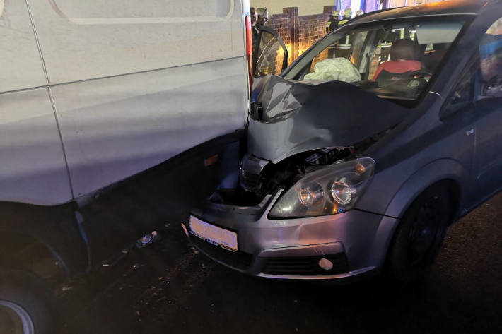 Unfallfahrzeug Opel Zafira