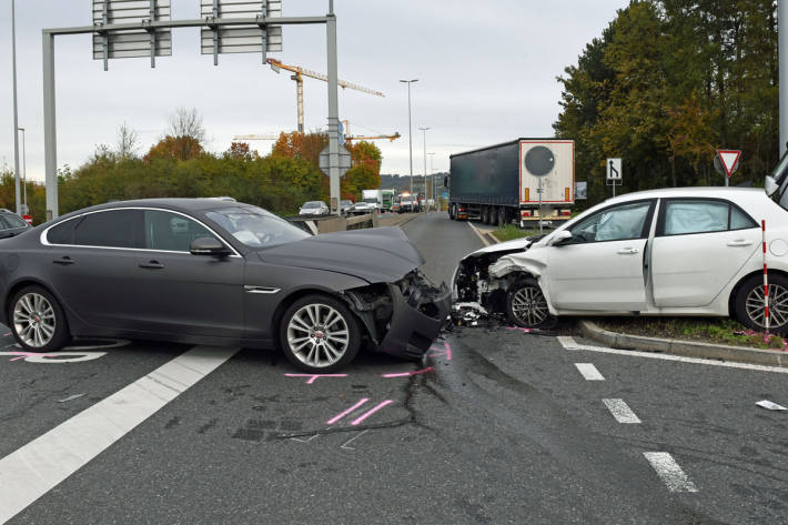 Nach dem Unfall kam es zu Verkehrsbehinderungen