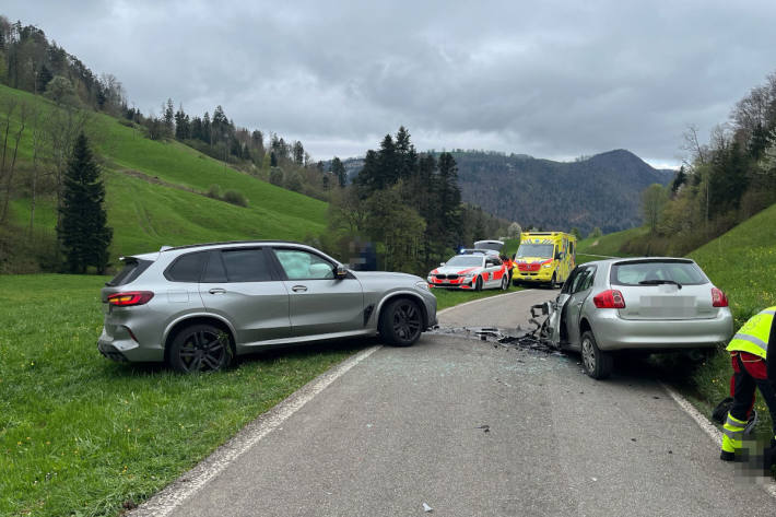 Die Strasse musste während 1.5 Stunden gesperrt bleiben.