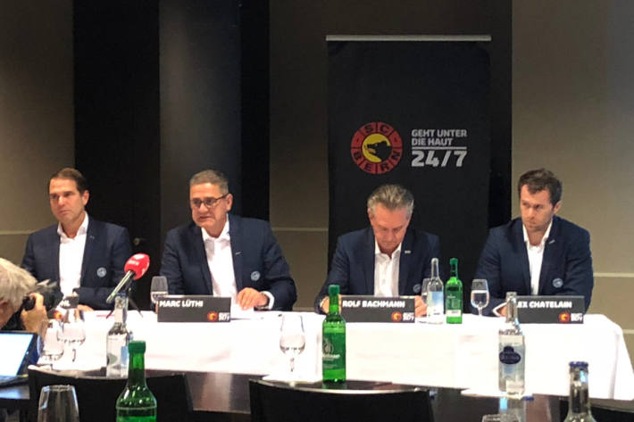 Die SCB-Führung bei der Pressekonferenz