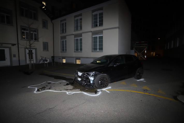 Mässiger Blechschaden bei Unfall in der Stadt St. Gallen.