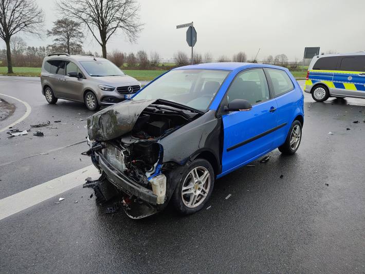 Verkehrsunfall mit fünf Verletzten