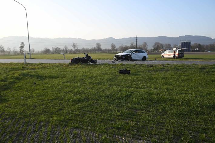 In Montlingen SG ereignete sich ein folgenschwerer Verkehrsunfall.