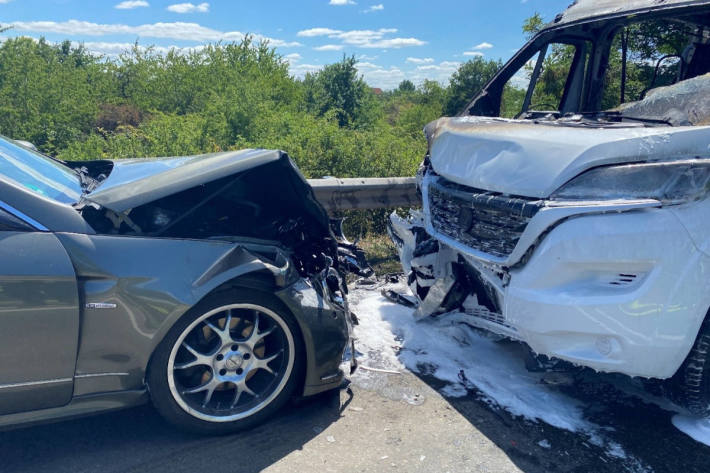 Raser verursacht schweren Unfall bei Haßloch