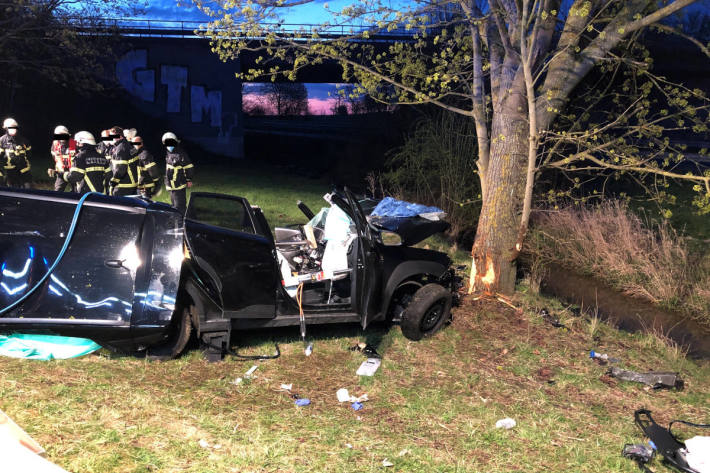 Verkehrsunfall mit schwerverletzter Person auf der A65
