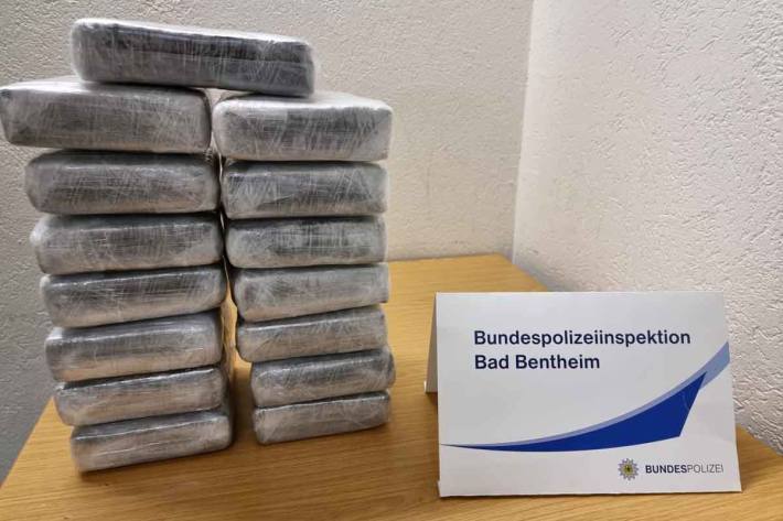 Rund 17 Kilo Kokain durch Bundespolizei in Bad Bentheim beschlagnahmt 