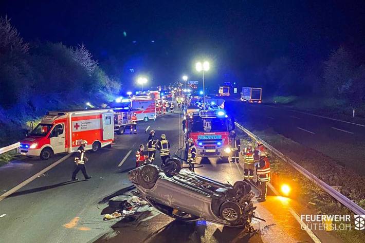 In Gütersloh überschlug sich das Fahrzeug mehrfach