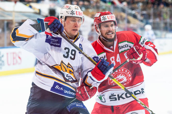 Kundratek im Einsatz am Spengler Cup.