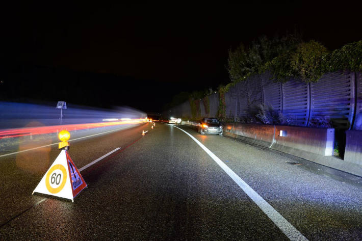 Rutschige Fahrbahn führt zu mehreren Unfällen