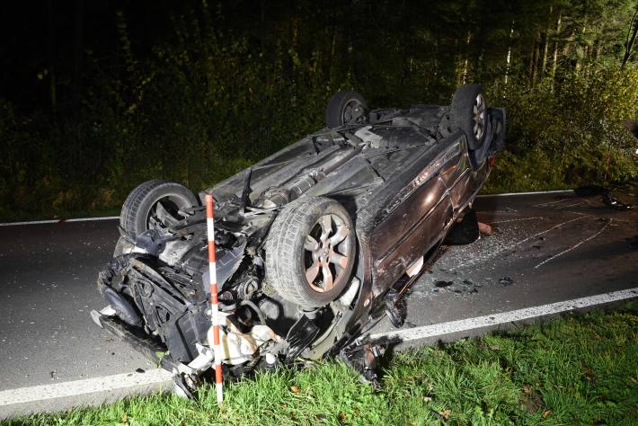 Endlage das Unfallfahrzeuges in Urswil