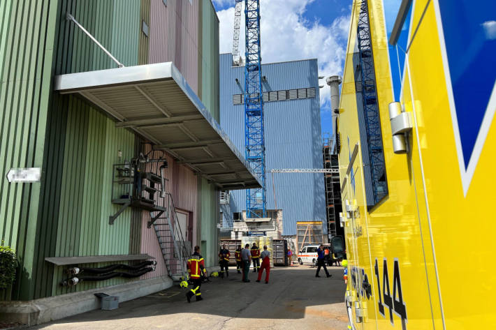 Zwei Arbeiter bei Arbeitsunfall in Bazenheid schwer verletzt