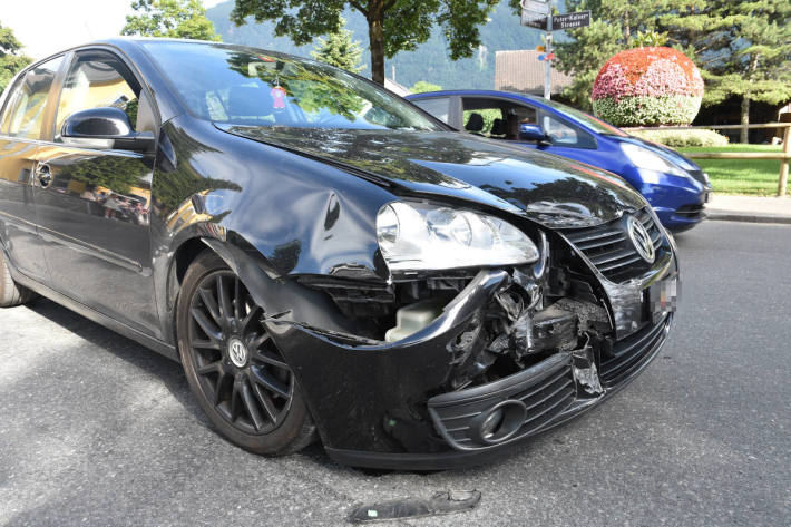 Unfallfahrzeug in Mauren