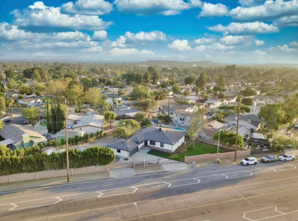 14960 Foothill Blvd, Sylmar, CA 91342