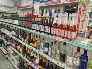 ワインも各種取り揃えております