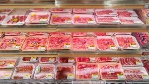 フレッシュで色のいいお肉です。出来る限りお安くご提供しています。