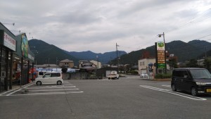 広々駐車場完備