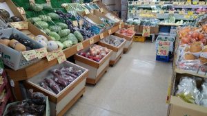 毎朝市場から仕入れた新鮮野菜多数品揃え！