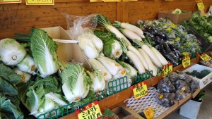 季節の生鮮品をお求めやすい価格でご提供！