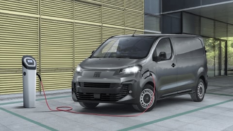 E- L1 100kW 75kWh Primo Crew Van Auto [2024]