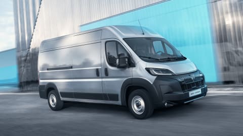 3500 HEAVY L3 2.2 BlueHDi 140 H2 Van Professional [2024]