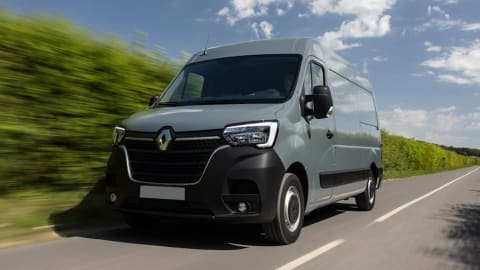 E-TECH MWB FWD MM35 57kW 52kWh Advance Medium Roof Van Auto [2023.5]