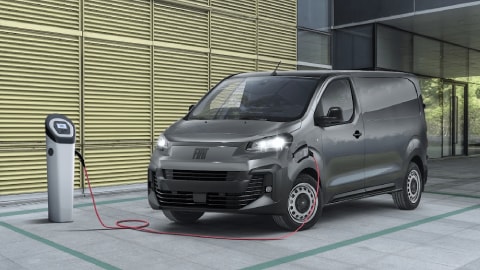 E- L1 100kW 75kWh Van Auto [2024]