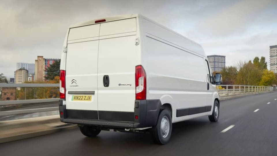 e- 4000 L4 200kW 110kWh H2 Glazed Van Enterprise Auto [2024]