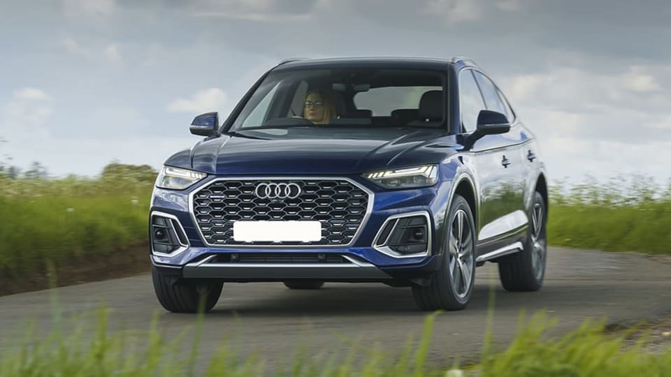 Sporty and elegant plug-in hybrid: the Audi Q5 Sportback TFSI e