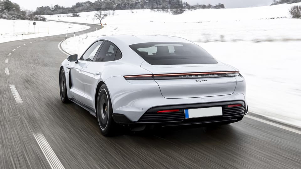 Porsche on sale taycan 300kw