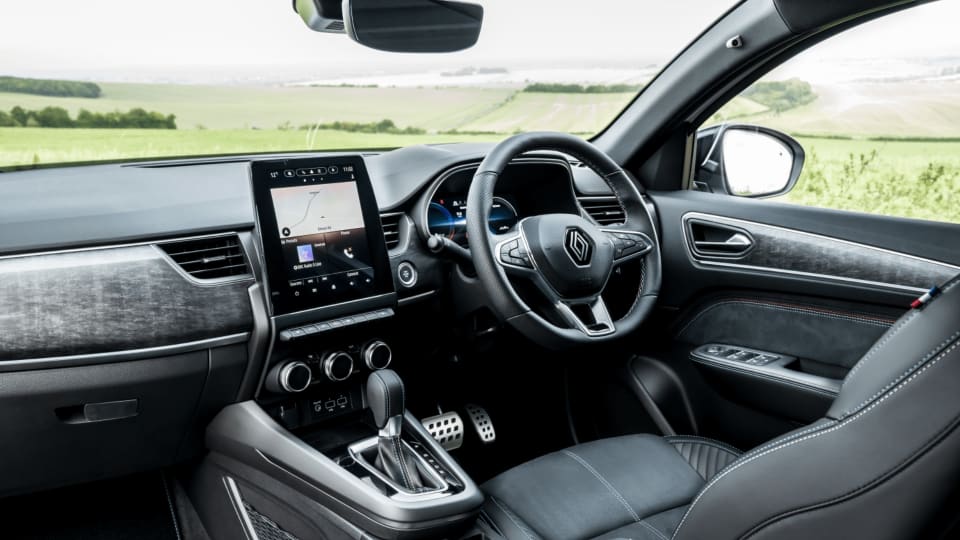 Renault Arkana (2024) interior