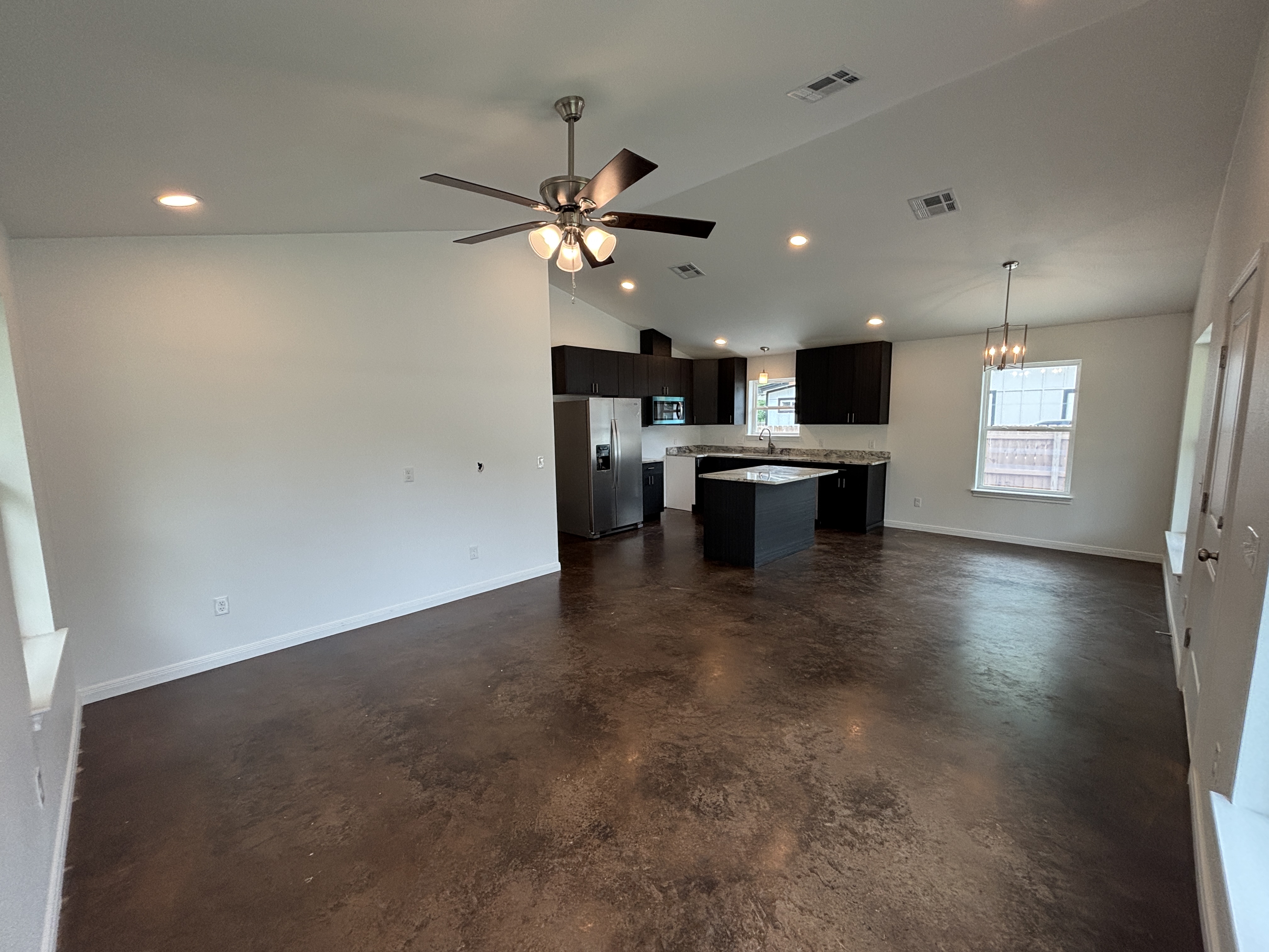 1025 Harlem Ave — photo 1