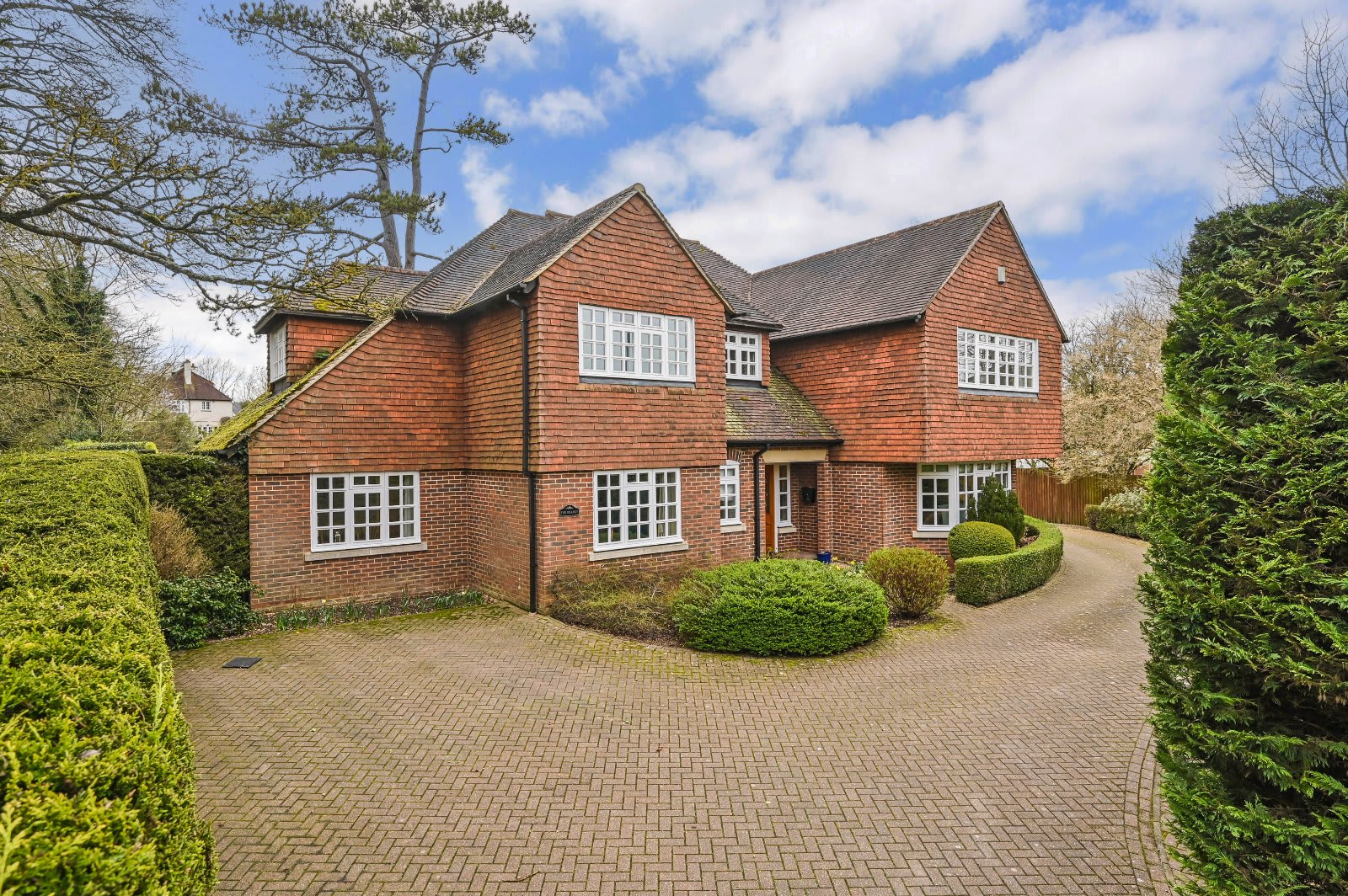 5 Bedroom House For Sale in Headcorn TN27 Hobbs Parker Estate Agents