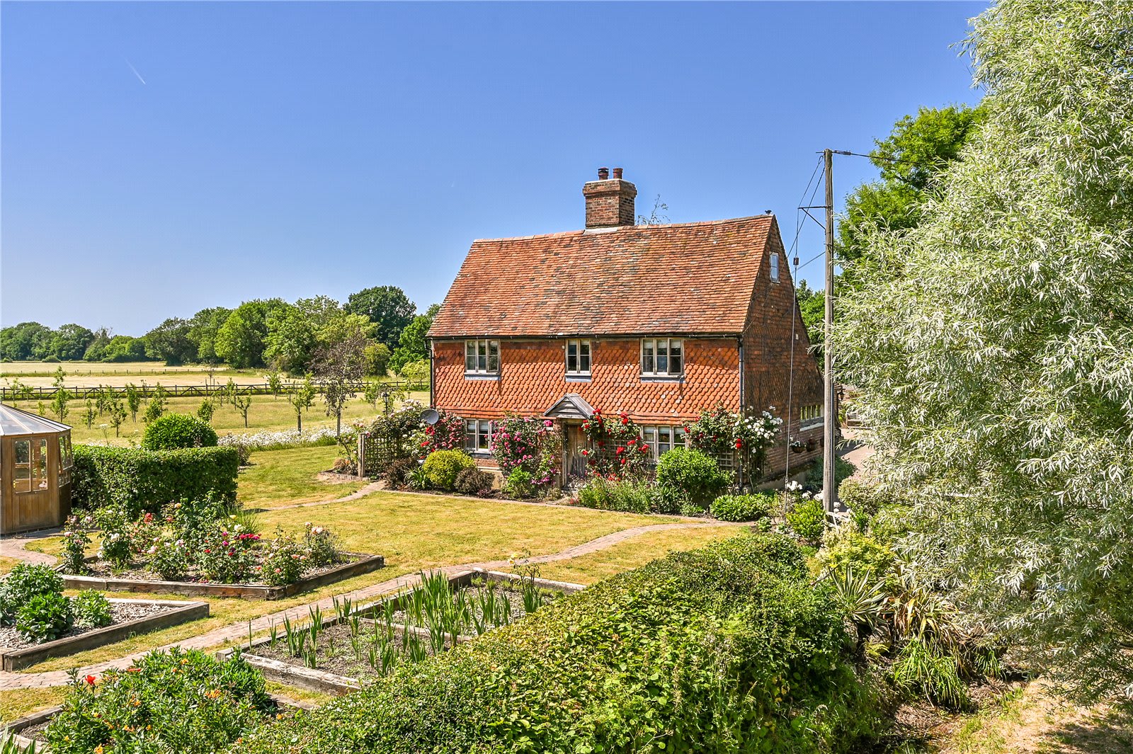 5 Bedroom House For Sale in Mersham TN25 Hobbs Parker Estate Agents