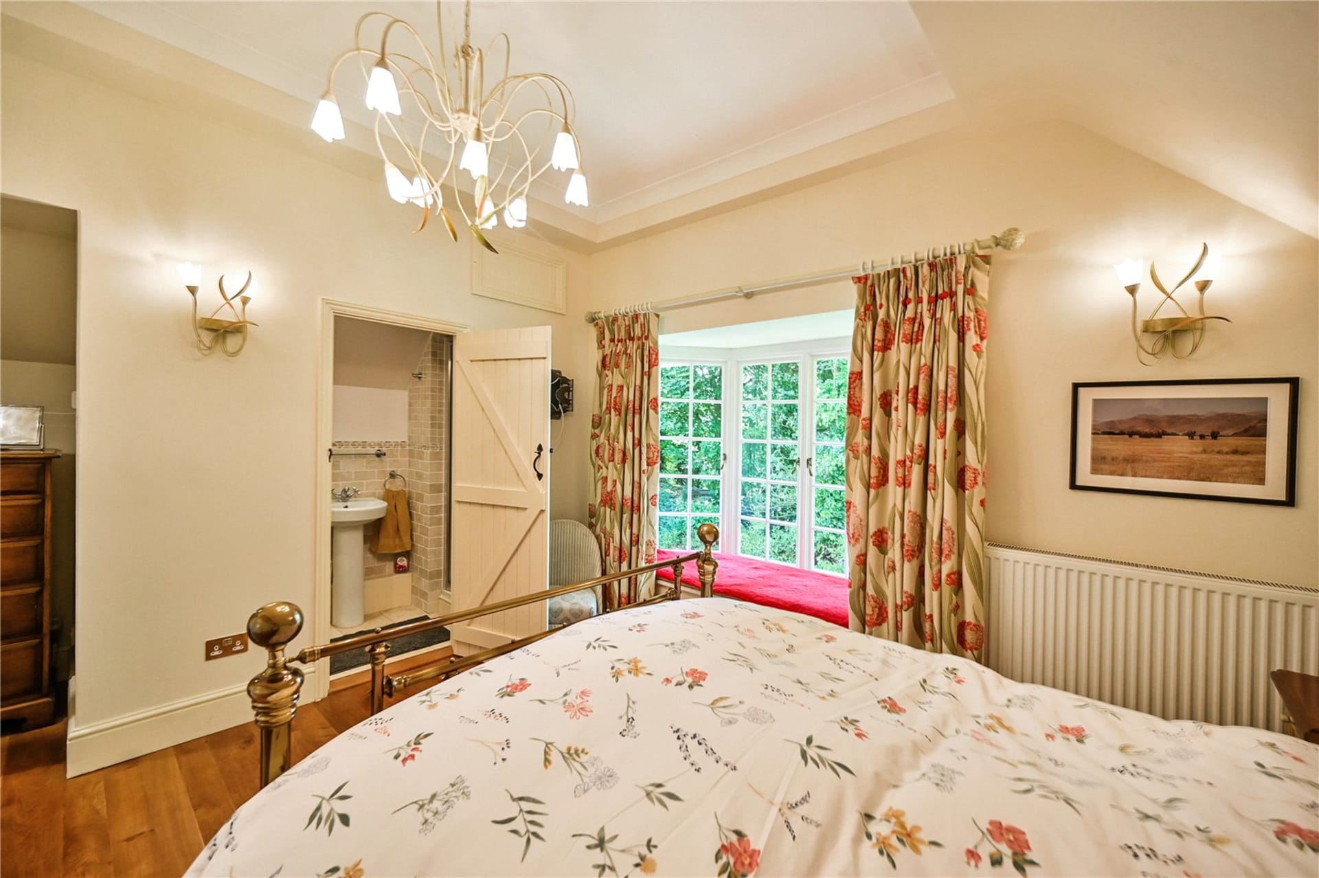 4 Bedroom House Sale Agreed in Hastingleigh TN25 Hobbs Parker Estate