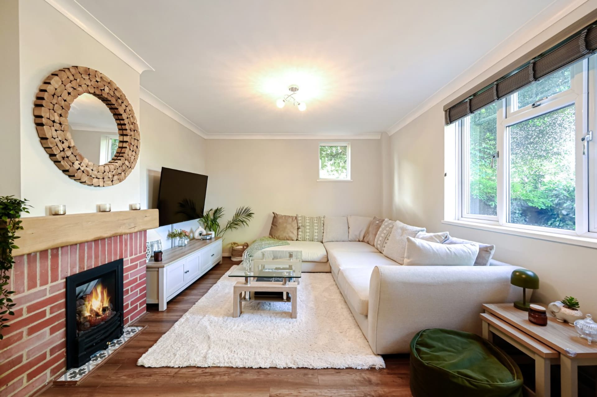 Kennington — £375,000