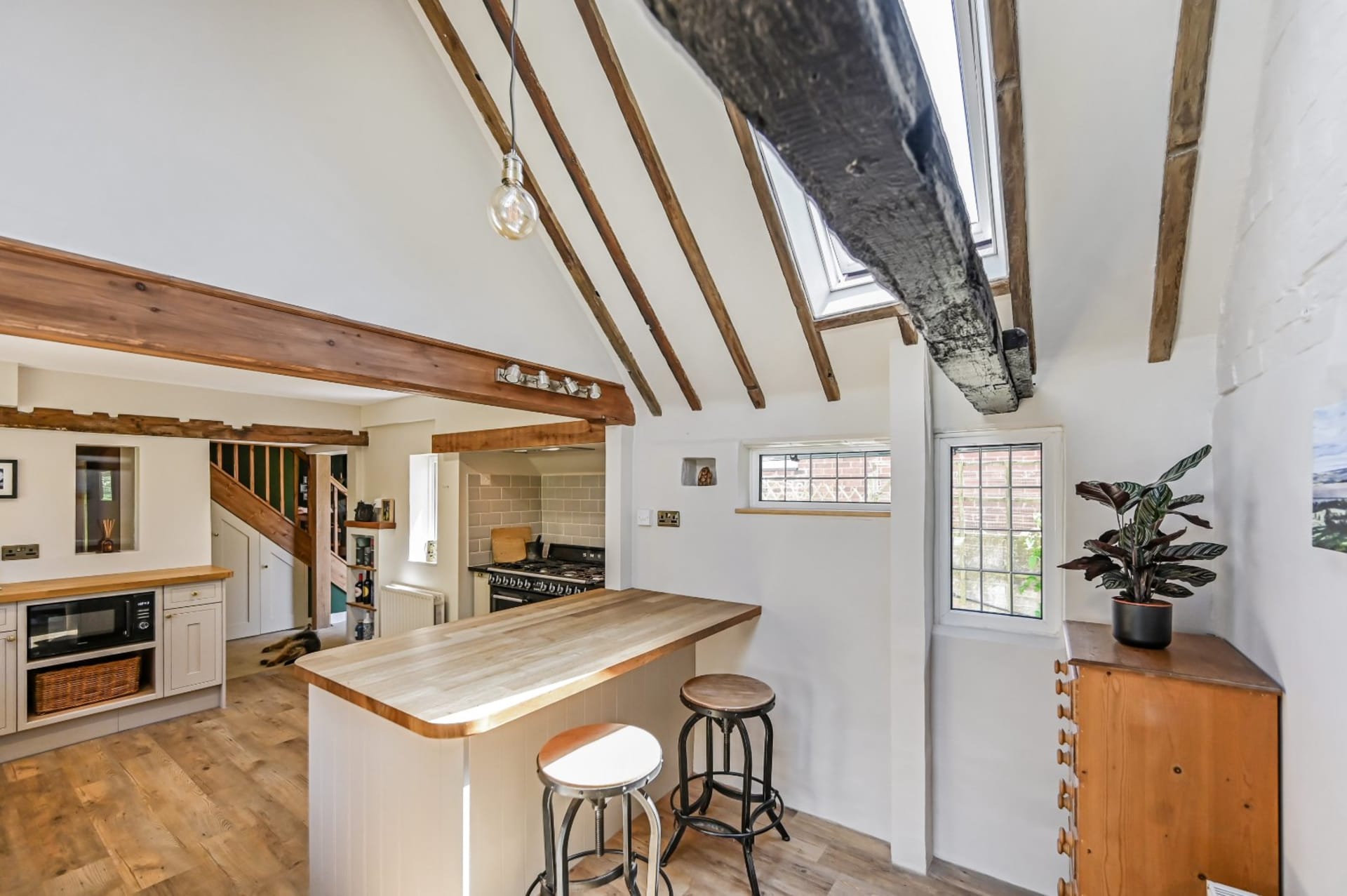 4 Bedroom House Sale Agreed in Ivychurch TN29 Hobbs Parker Estate Agents