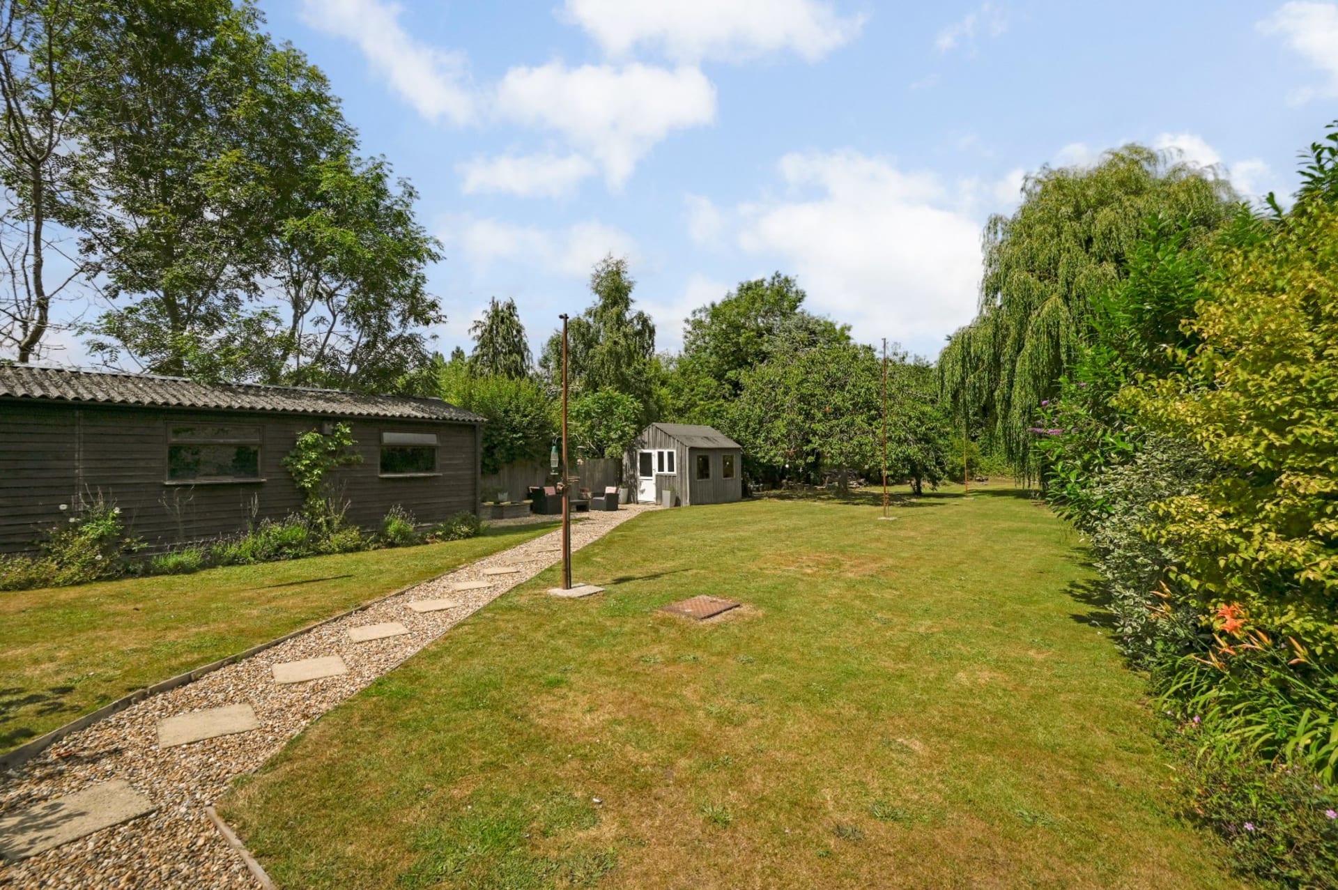 Sevington — £425,000