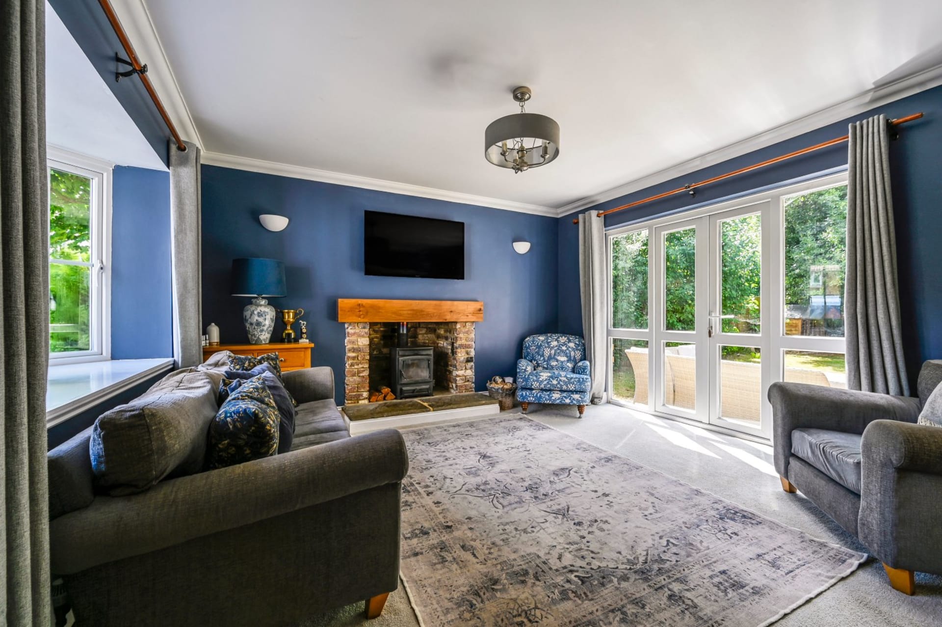 Shadoxhurst — Guide Price £625,000