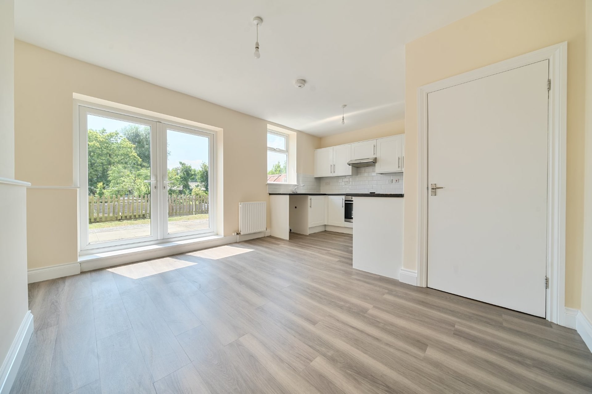 Ashford — £325,000