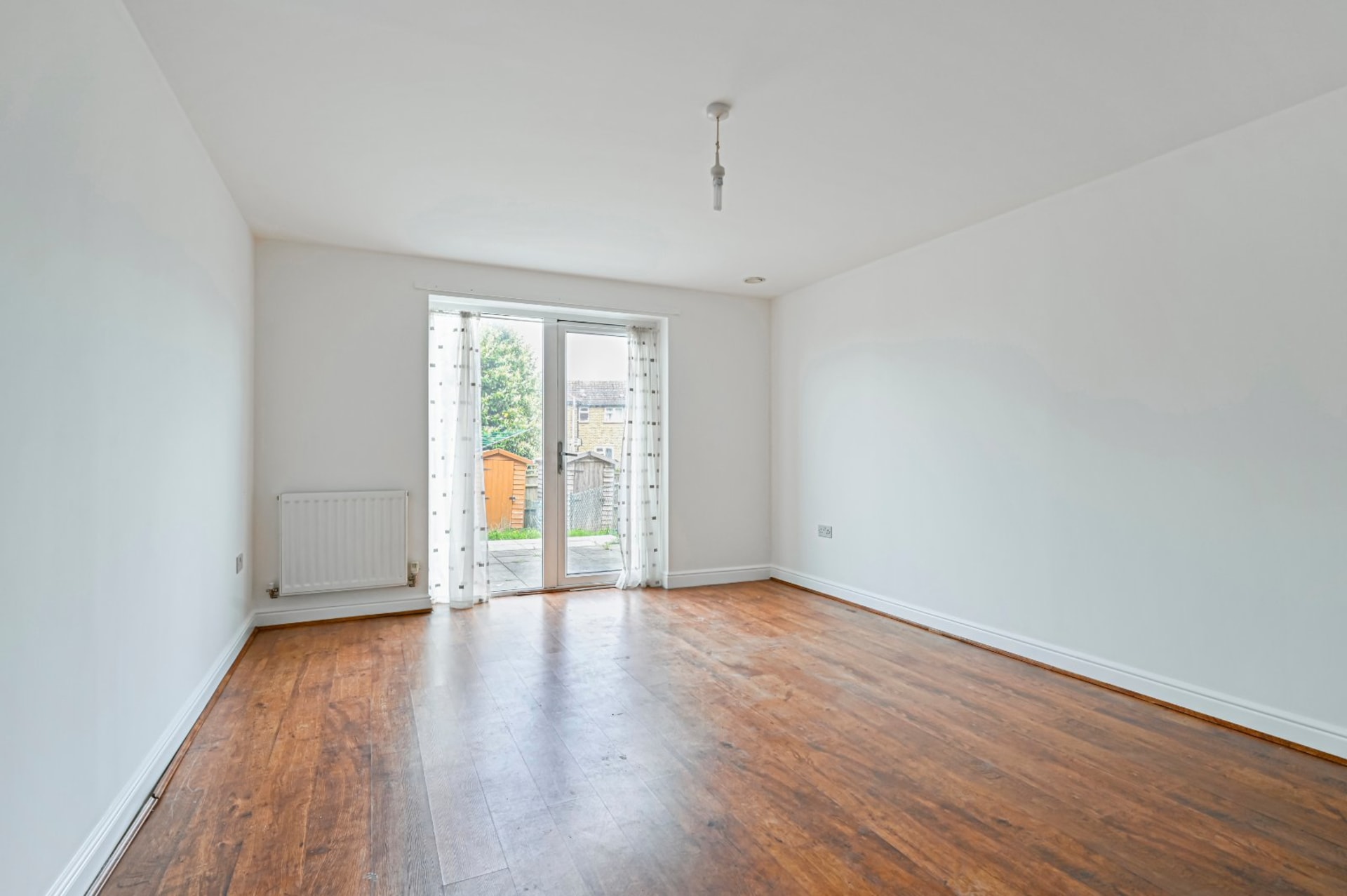 Willesborough — £335,000