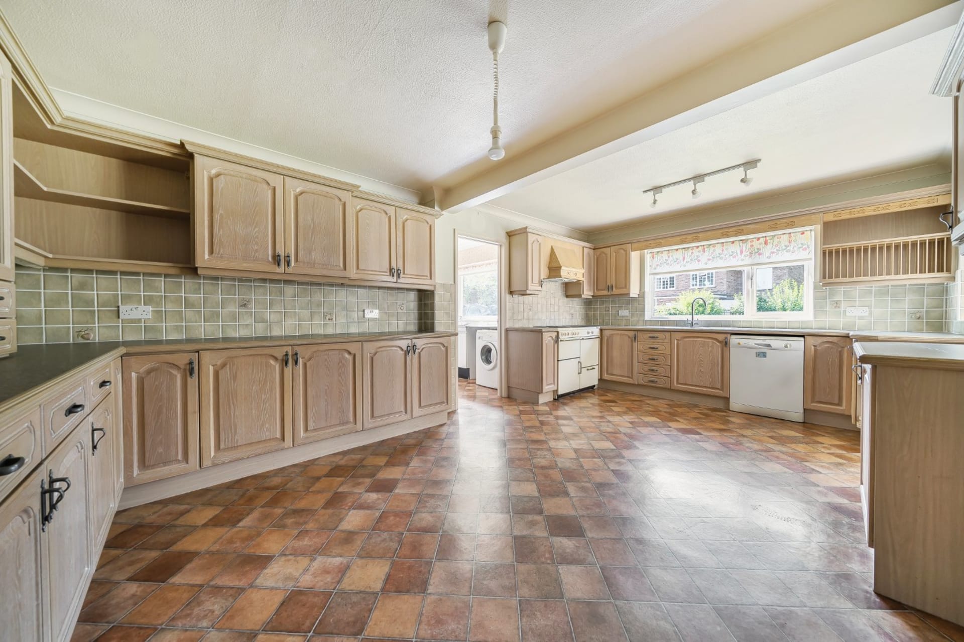 Biddenden — £1,650pcm