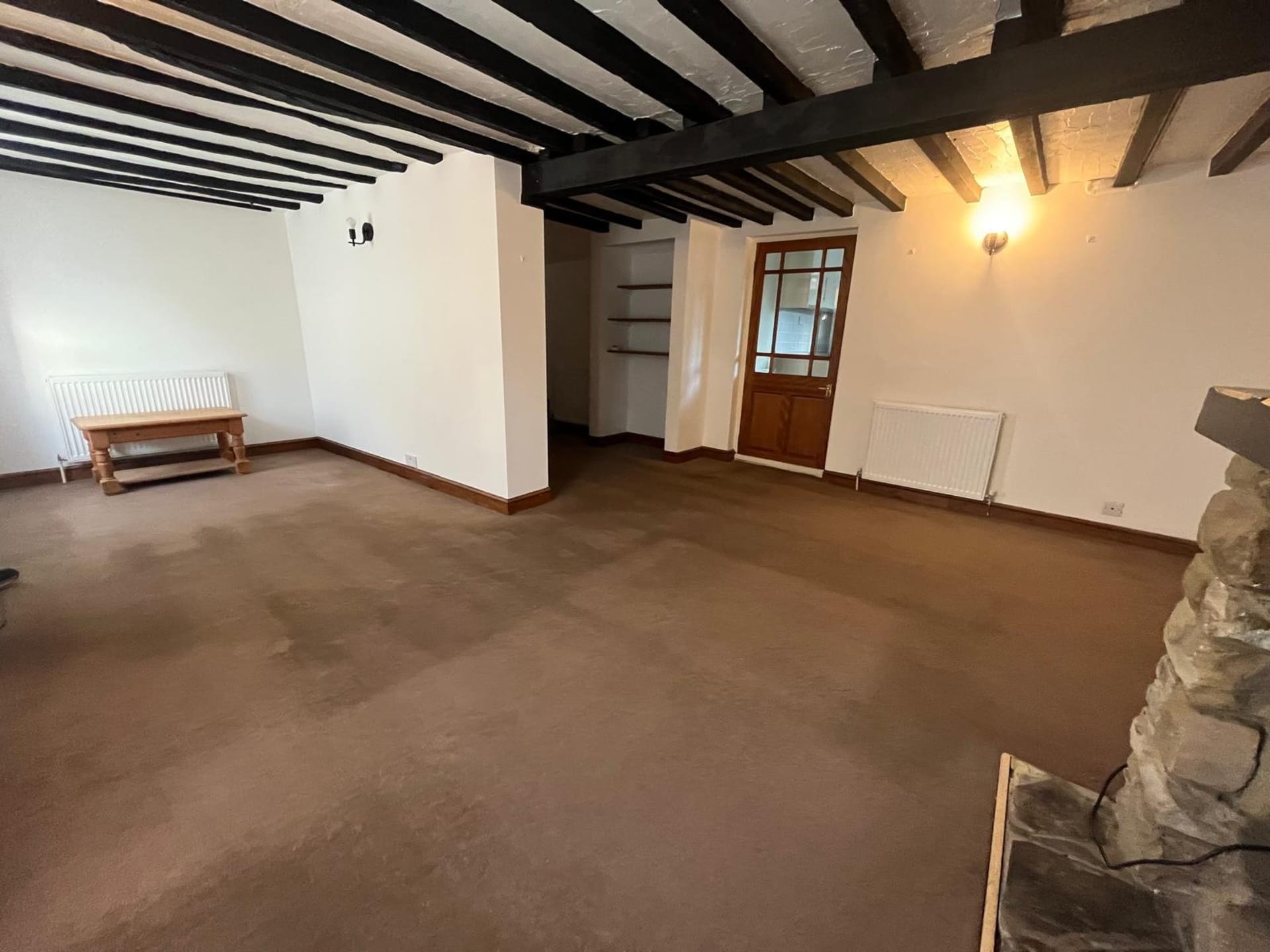 Lydd — £900pcm