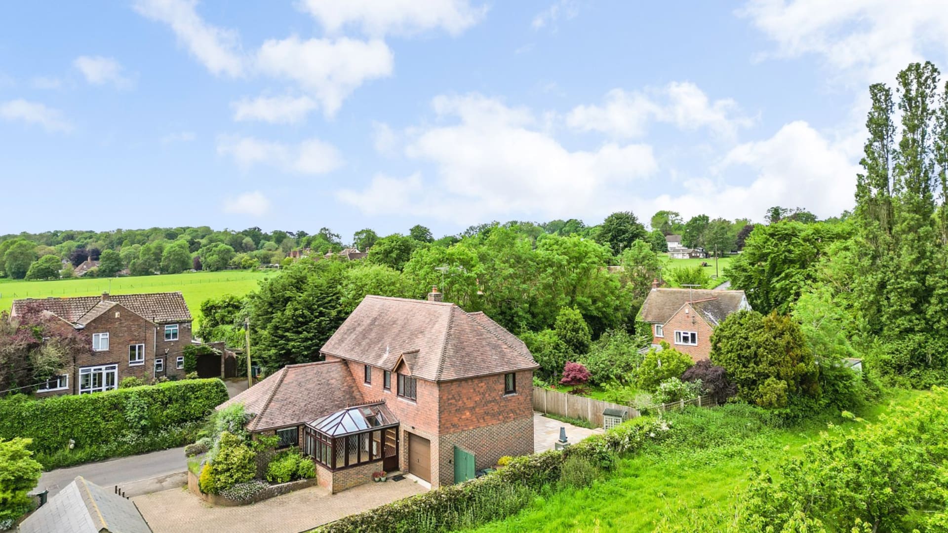 3 Bedroom House For Sale in Boughton Aluph TN25 Hobbs Parker Estate