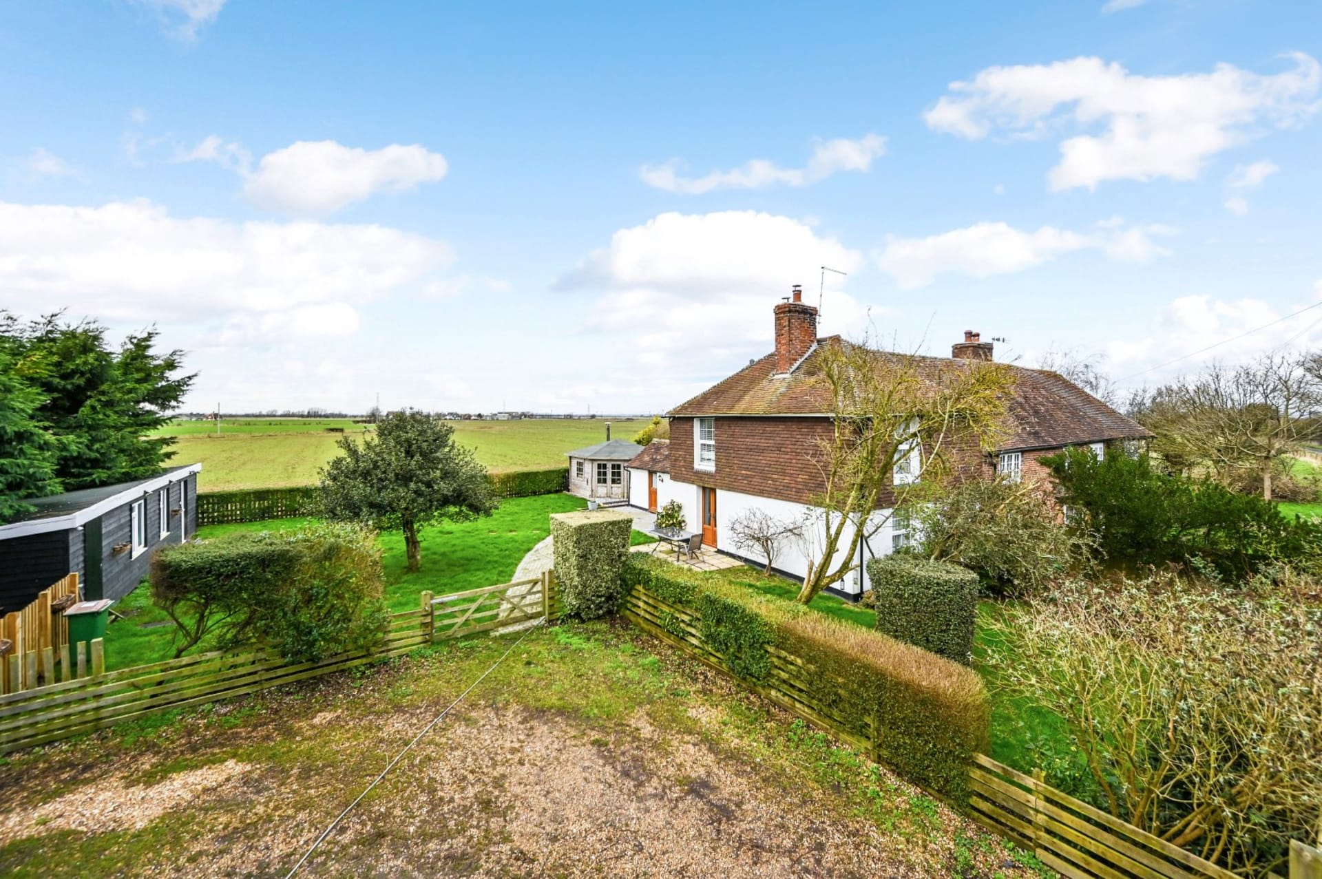 2 Bedroom House Sold in Lydd TN29 Hobbs Parker Estate Agents