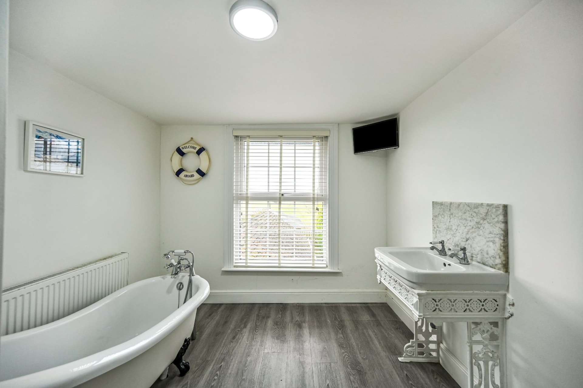 2 Bedroom House Sold in Lydd TN29 Hobbs Parker Estate Agents