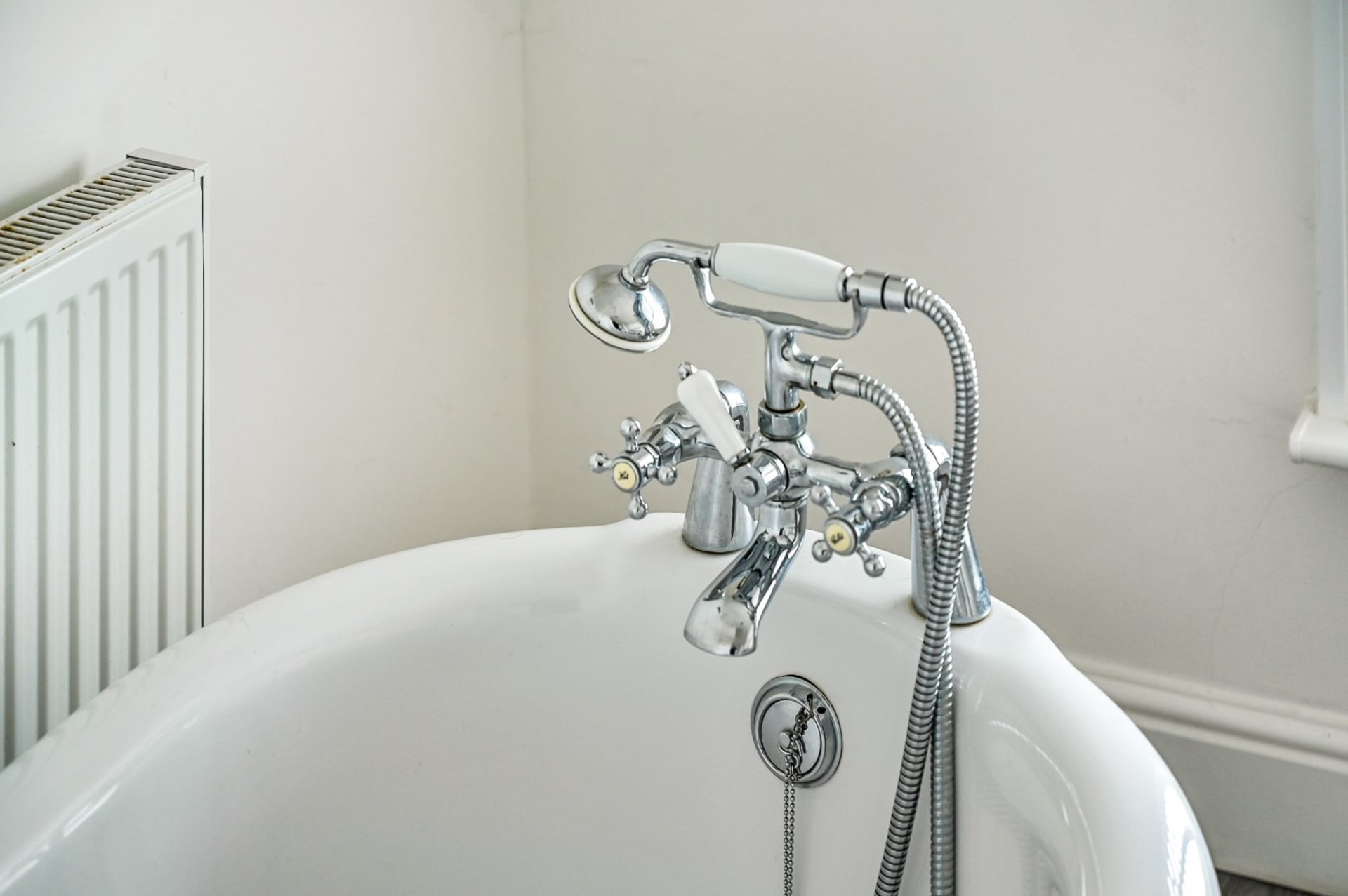 2 Bedroom House Sold in Lydd TN29 Hobbs Parker Estate Agents