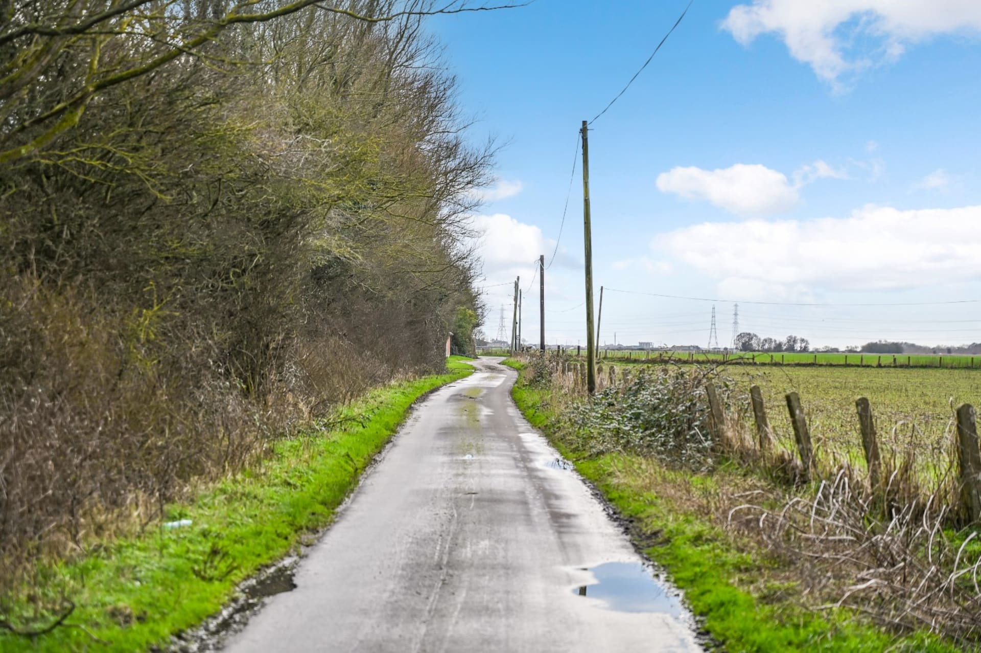 2 Bedroom House Sold in Lydd TN29 Hobbs Parker Estate Agents