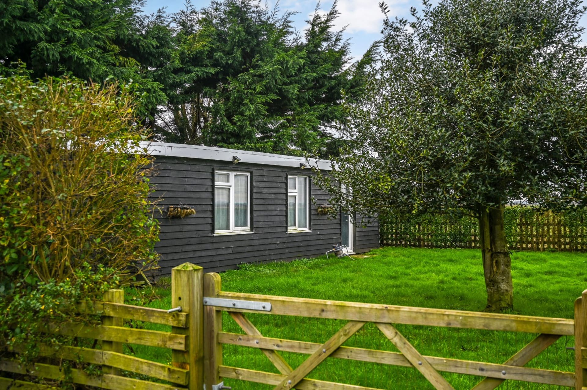 2 Bedroom House Sold in Lydd TN29 Hobbs Parker Estate Agents