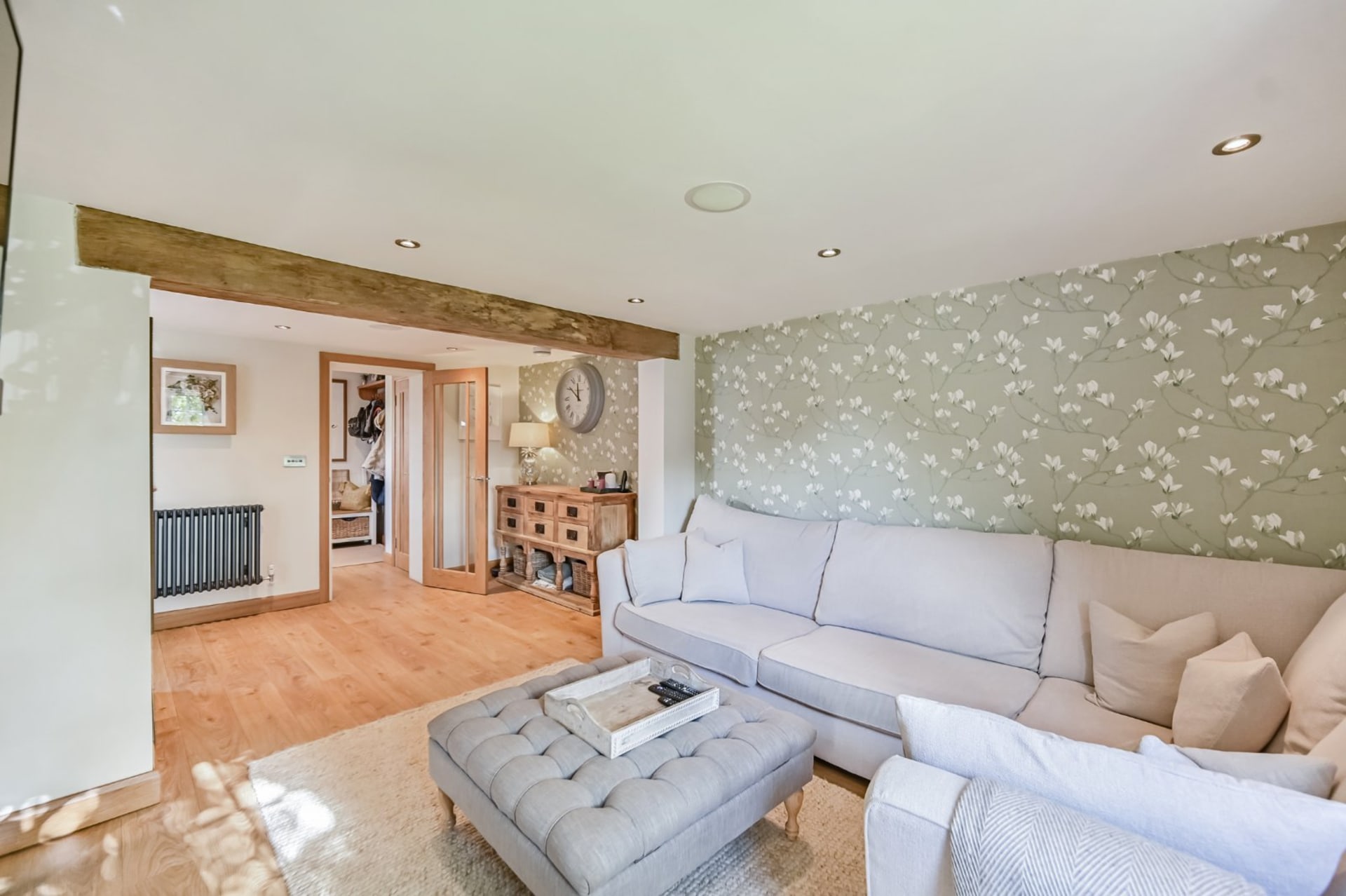 4 Bedroom House For Sale in Bilsington TN25 Hobbs Parker Estate Agents