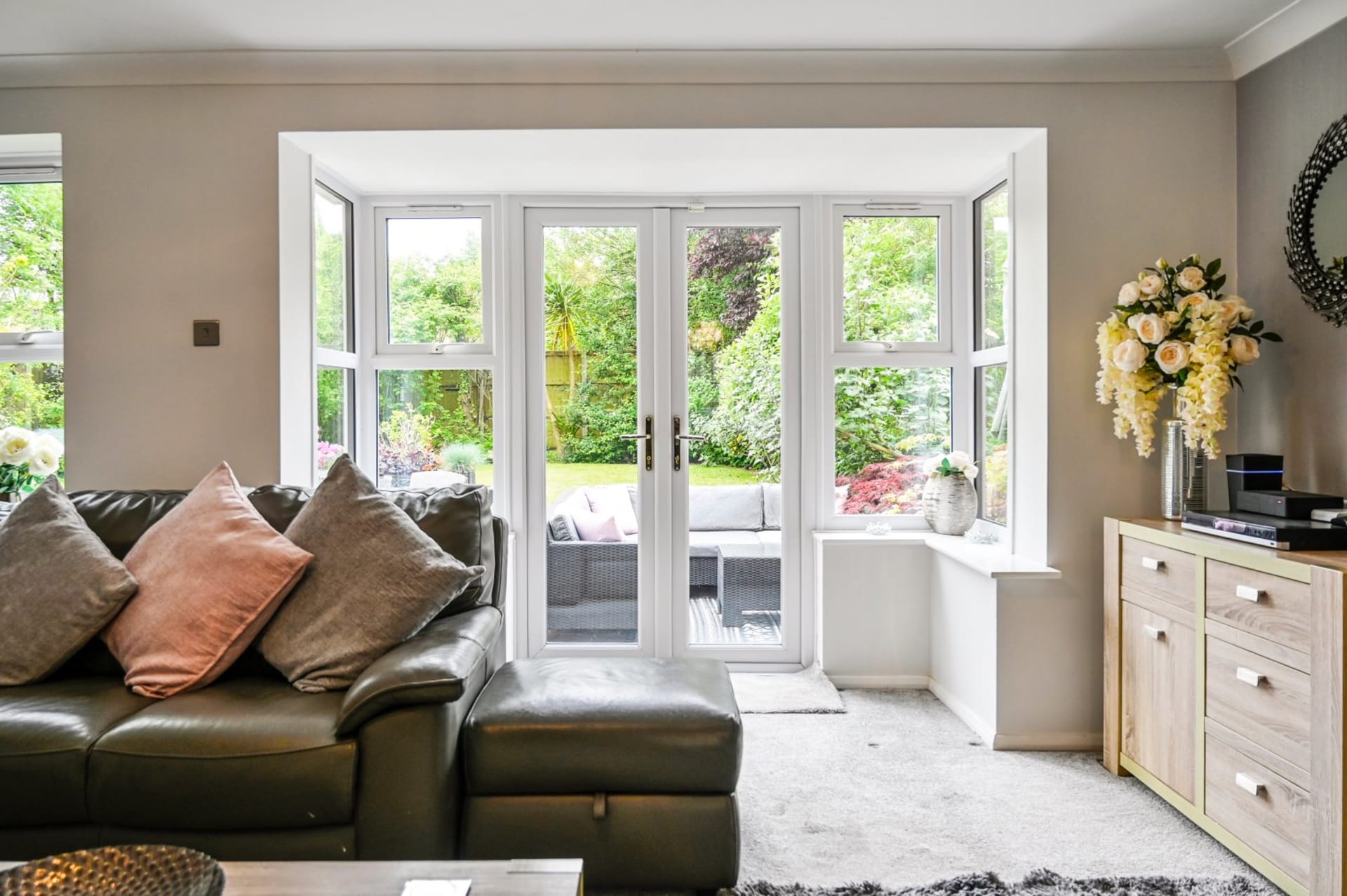 Kingsnorth — Guide Price £550,000